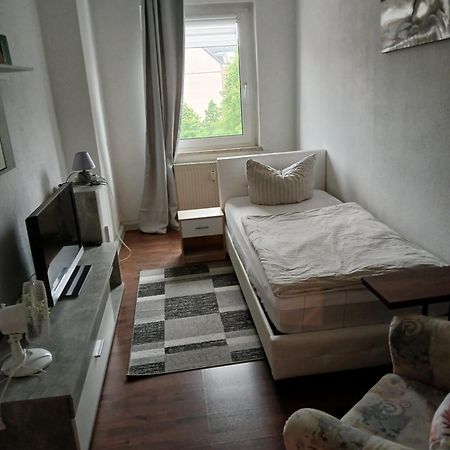 Kleine Wohnung Fuer Monteure Und Dienstreisen Zwickau Extérieur photo